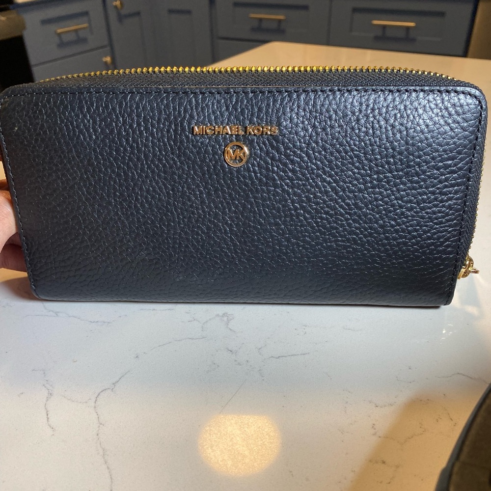 Michael Kors wallet